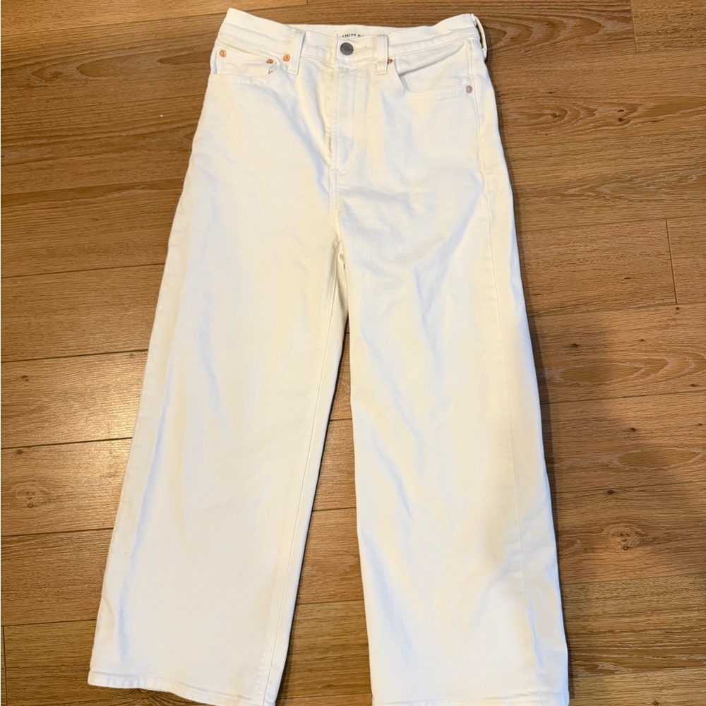 Aritzia Denim Forum Joan Whie Wide Leg - Cropped